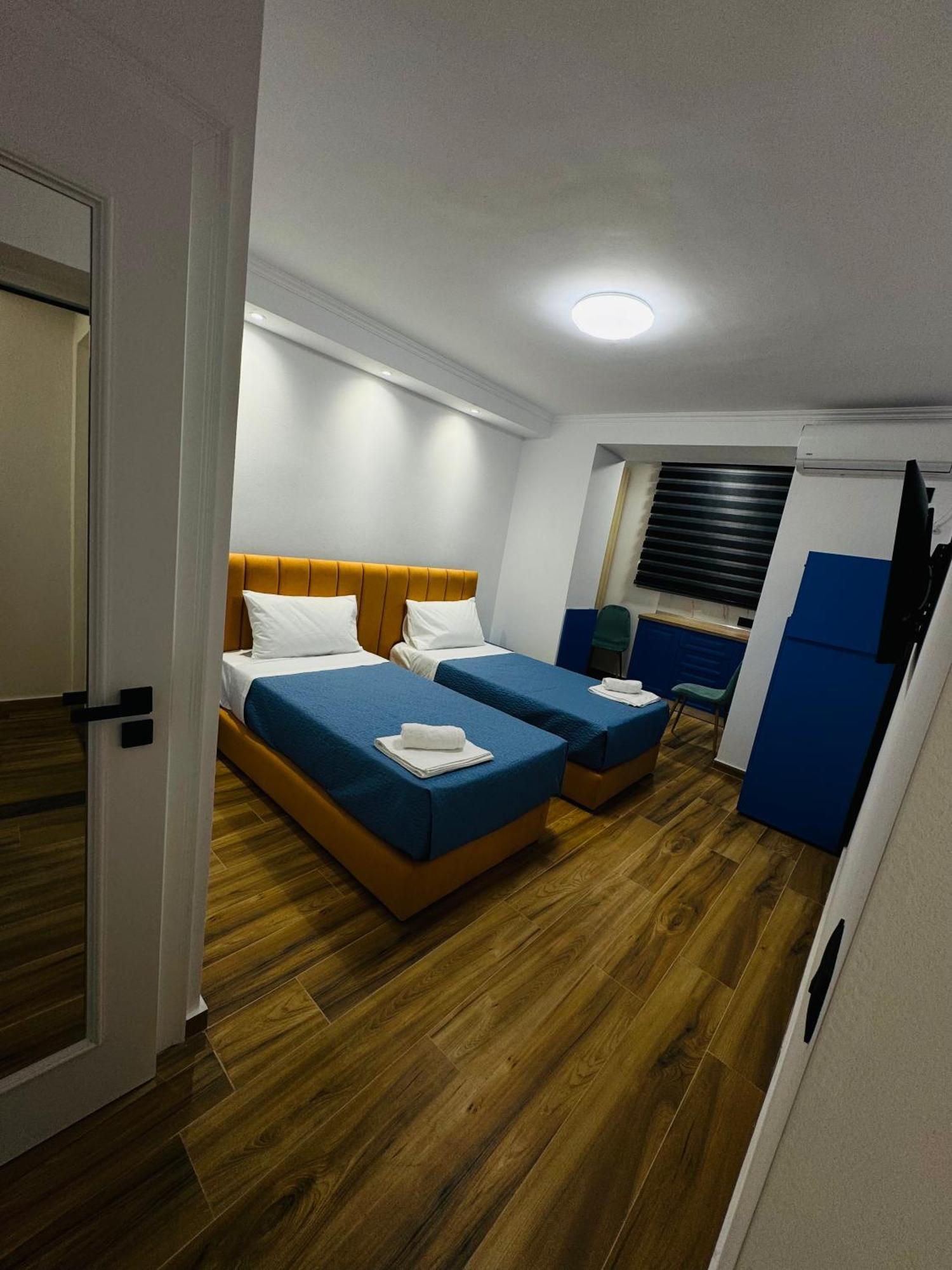 Keli'S Apartment ติรานา ภายนอก รูปภาพ
